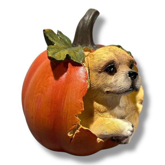 Yellow Lab Puppy in Pumpkin Figurine – Fall & Halloween Dog Lover Décor 4.5" - Picture 2 of 4